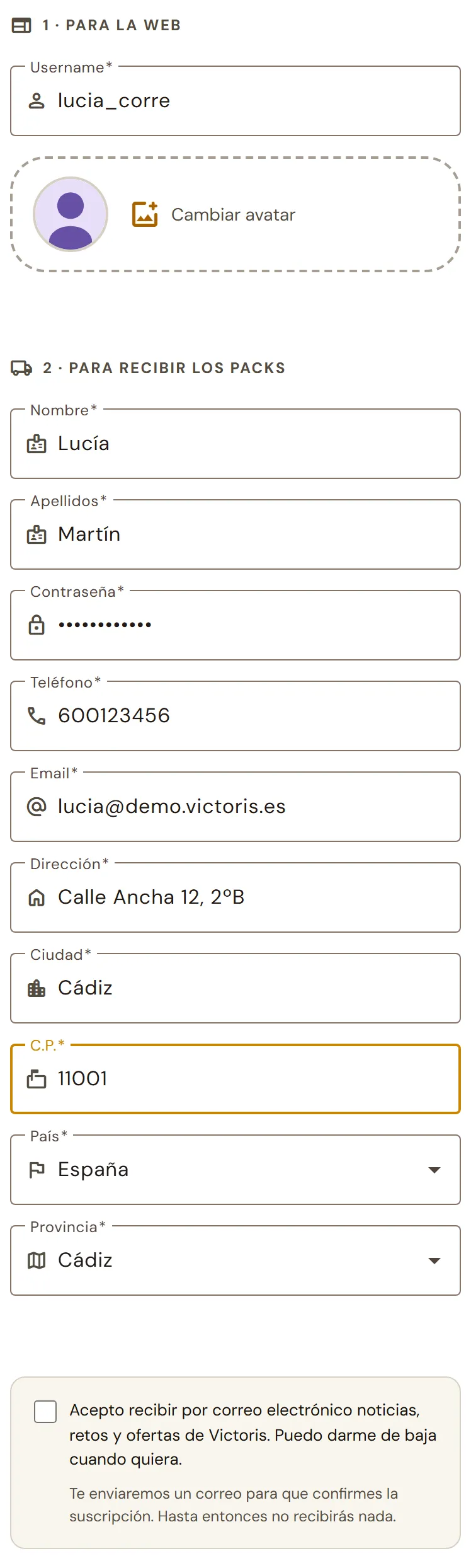 Formulario de registro con los apartados «Para la web» y «Para recibir los packs».